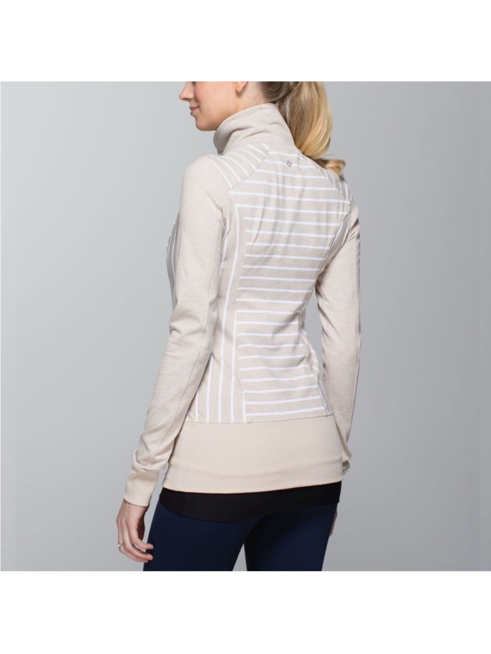 lululemon athletica Beige Striped Bomber Jacket size 10 - Picture 2 of 10